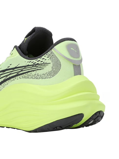 Puma Fizzy Apple MagMax NITRO¿ Men's Running Shoes