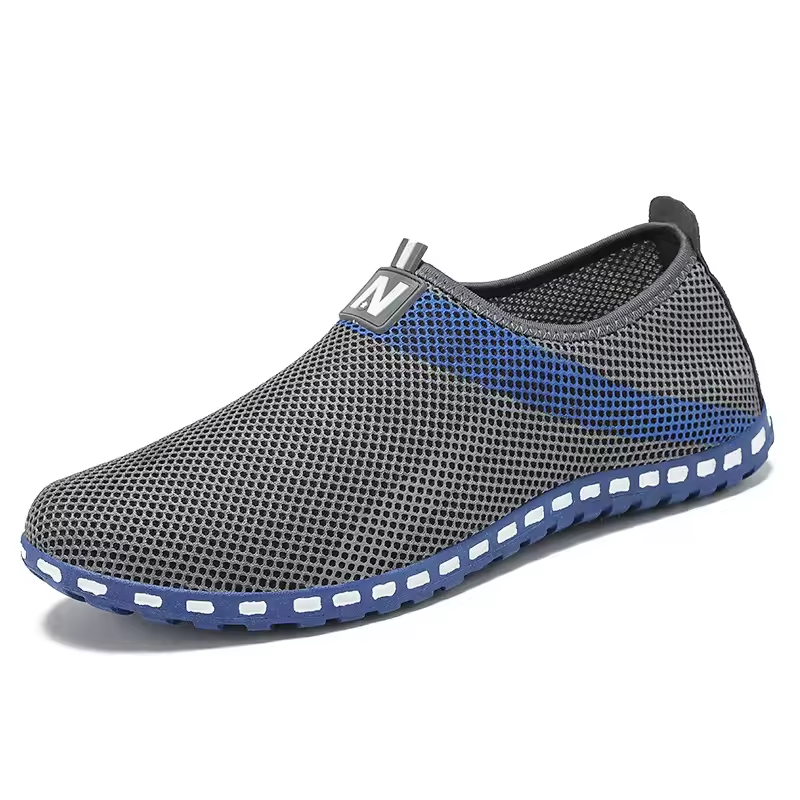 Summer Shoes Men Couple Casual Shoes Fashion Lightweight Breathable Walking Sneakers Slip-on Mens Mesh Flats Shoes Sneakers Men