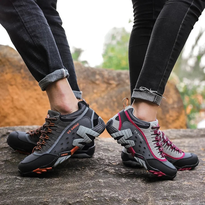 Hiking Shoes Breathable Anti-skid Rock Climbing Shoes Man High Quality Couple Trekking Trail Sneakers